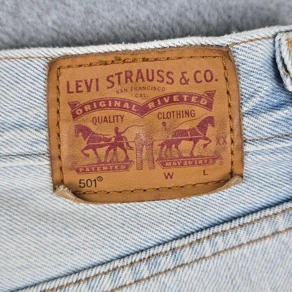 Levi's 501 Mens 28x31 Original Light Wash Button Fly Jeans - Picture 13 of 16